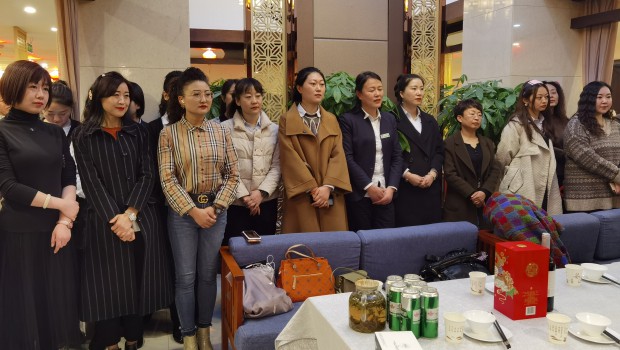 兰州必一运动集团举行“三?八”妇女节联欢运动